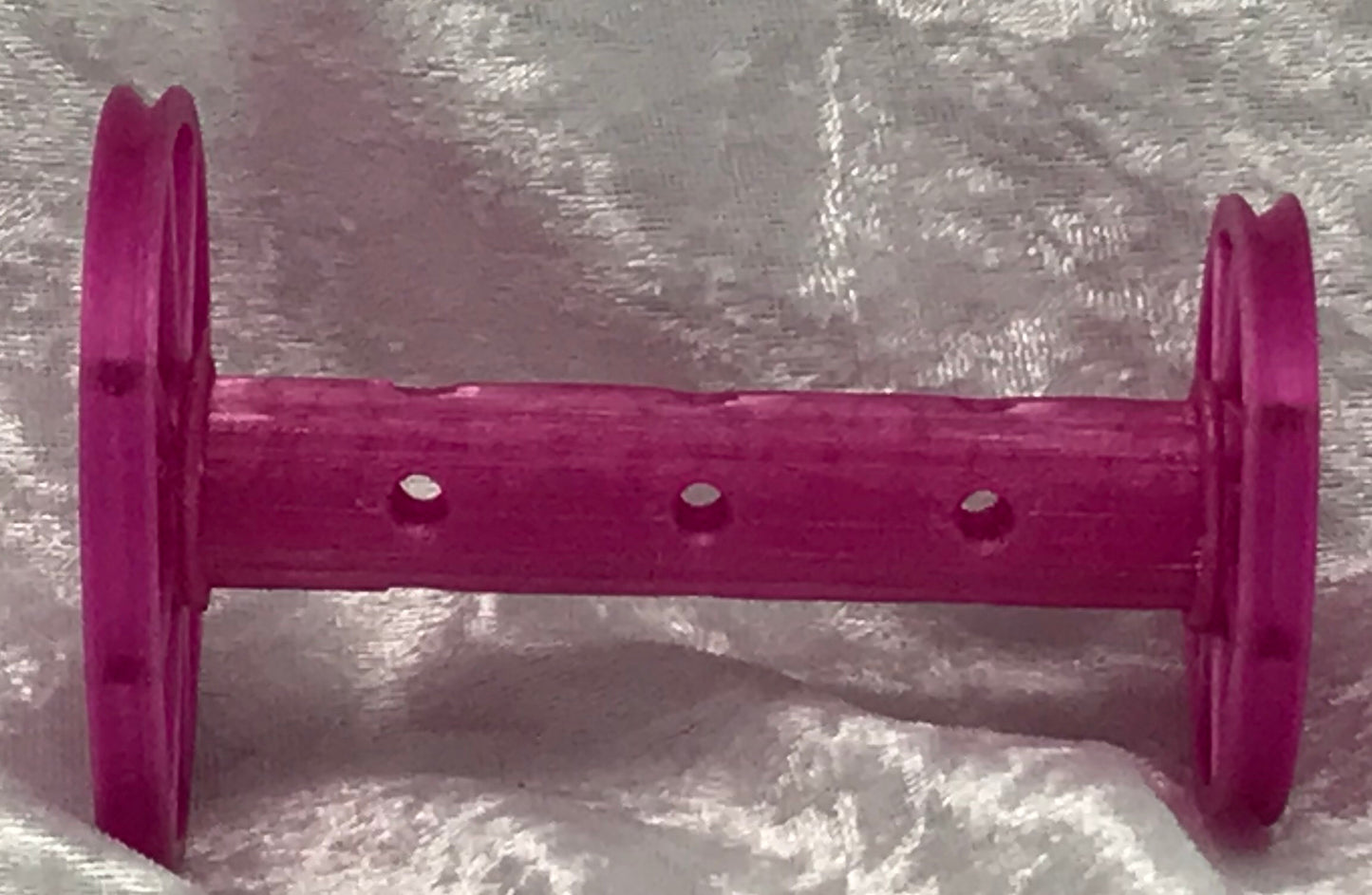 To fit Ashford standard bobbin