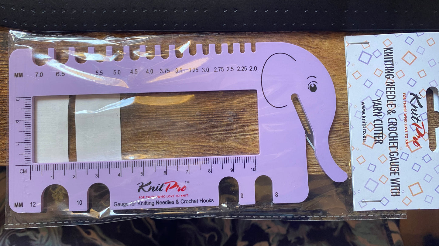 KnitPro Needle & Crochet View Sizer with Yarn Cutter