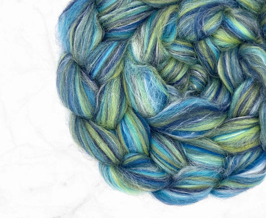 Aquarius roving 100 grams (Merino/silk)