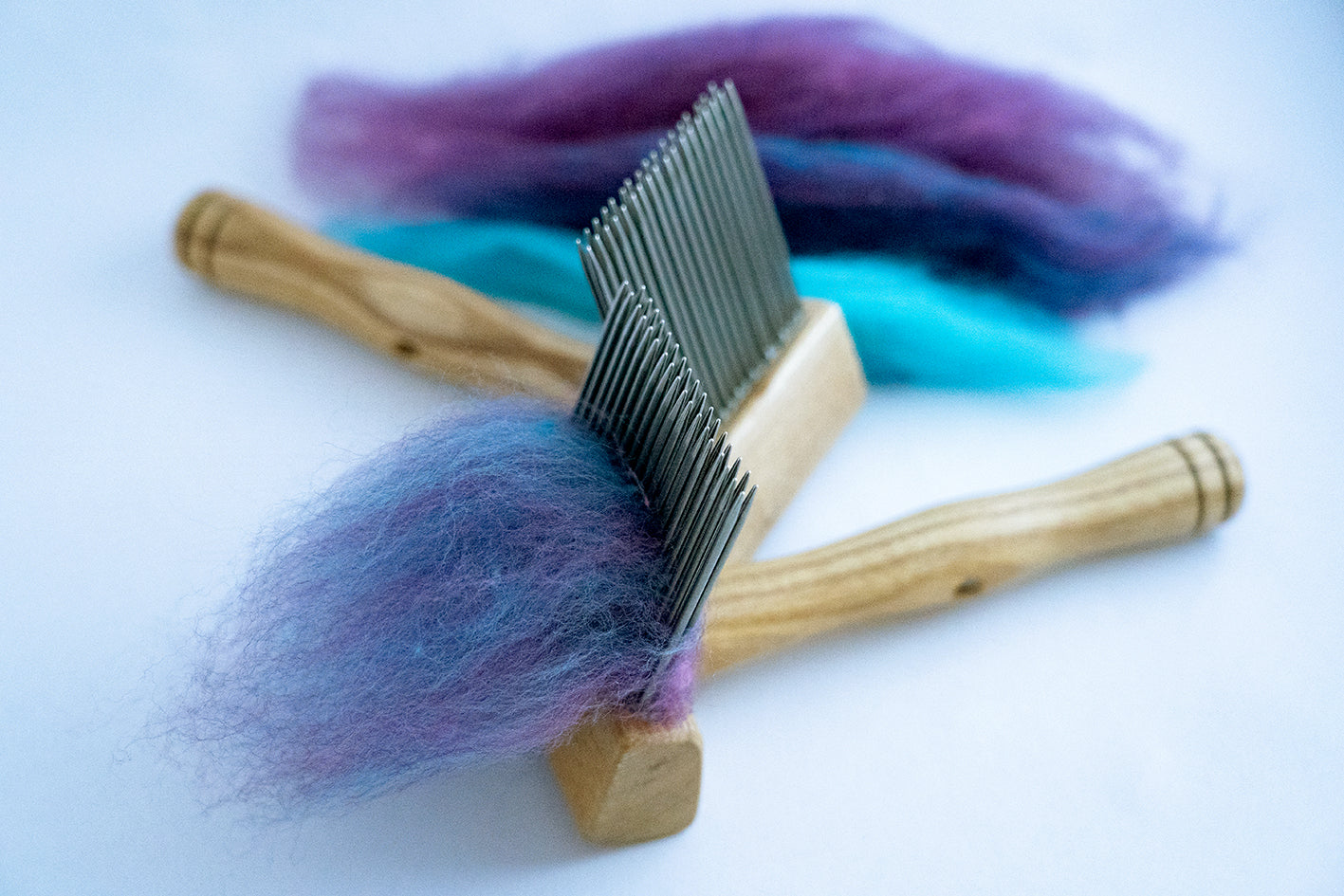 NEW Majacraft extra fine hand combs